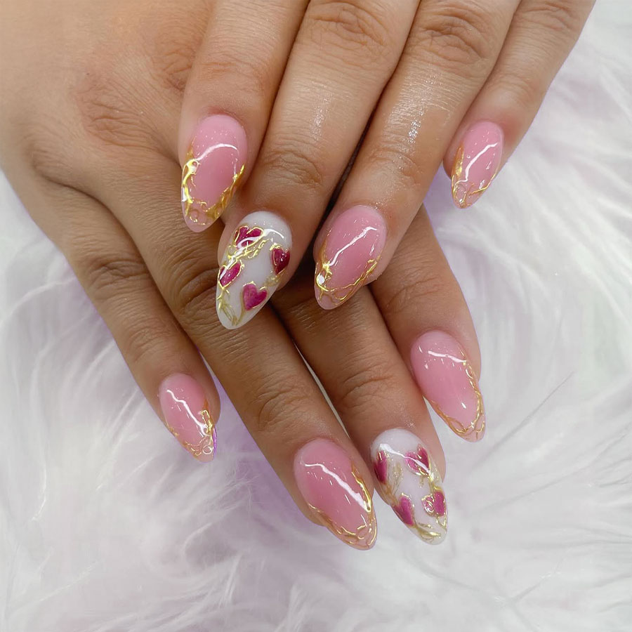 DIAMOND NAILZ & SPA